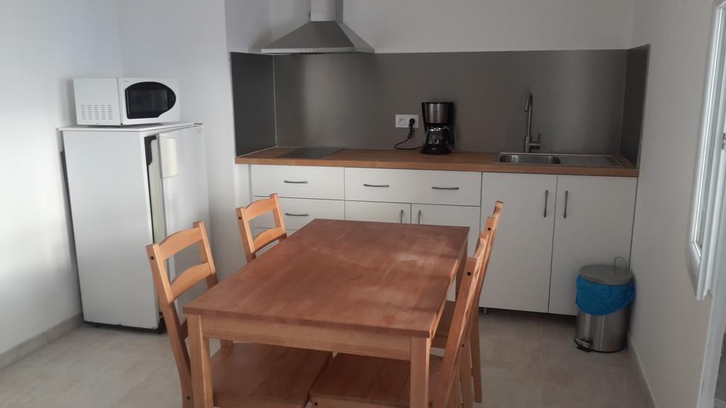 Le Mas De Mon Pere Saintes-Maries-de-la-Mer Kamer foto