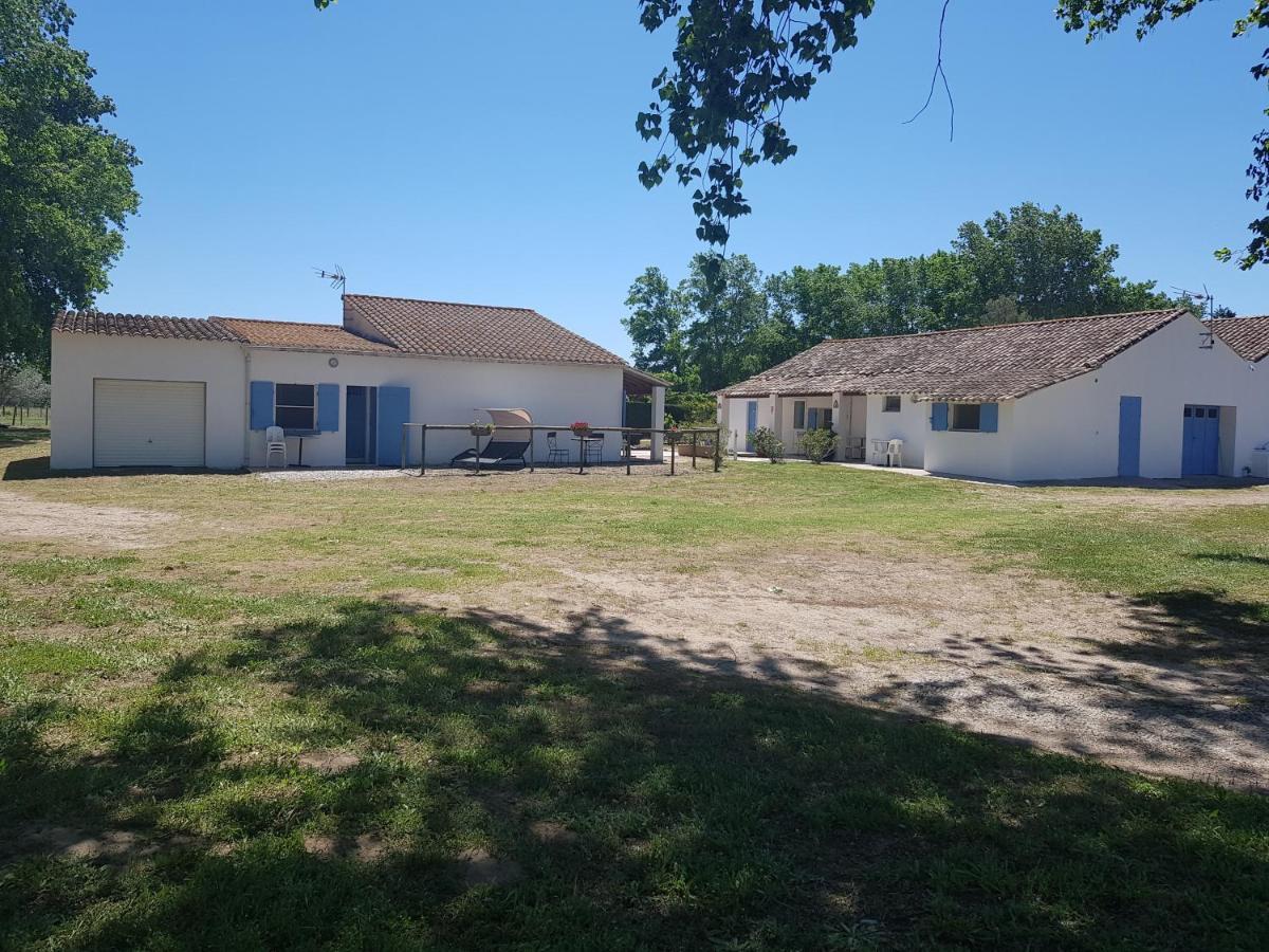 Le Mas De Mon Pere Saintes-Maries-de-la-Mer Buitenkant foto