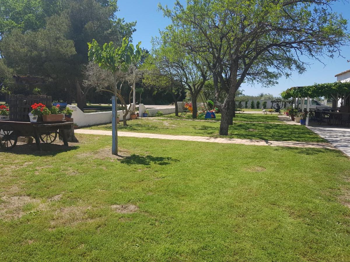 Le Mas De Mon Pere Saintes-Maries-de-la-Mer Buitenkant foto